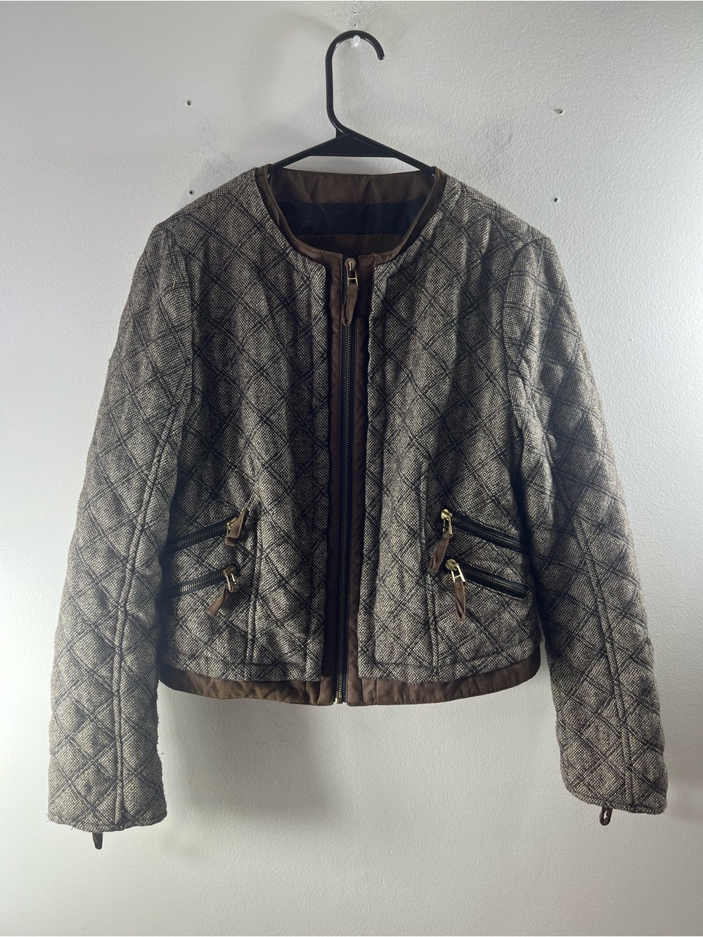 Zara Quilted Brown Jacket with Gold Hardware Zipper Pockets LG.